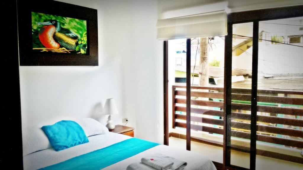 Hostal Costa Del Pacifico Пуэрто-Айора Экстерьер фото