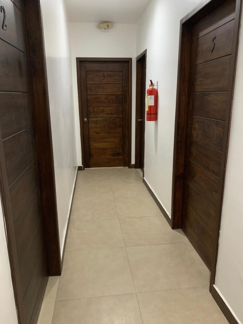 Hostal Costa Del Pacifico Пуэрто-Айора Экстерьер фото